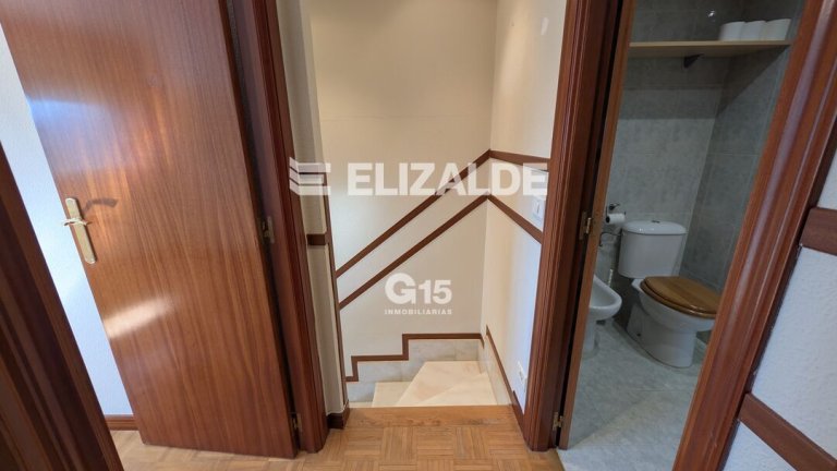 Foto 35 de ÁTICO DÚPLEX CON TERRAZA Y VISTAS AL RÍO