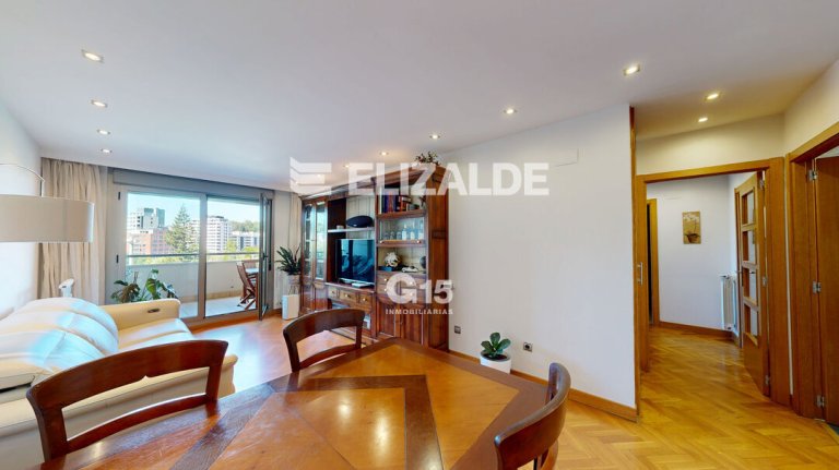 Foto 10 de PRECIOSA VIVIENDA CON VISTAS AL RÍO