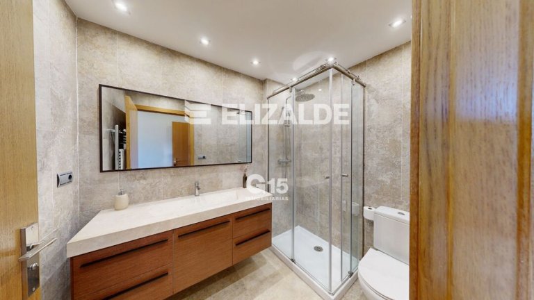 Foto 30 de PRECIOSA VIVIENDA CON VISTAS AL RÍO