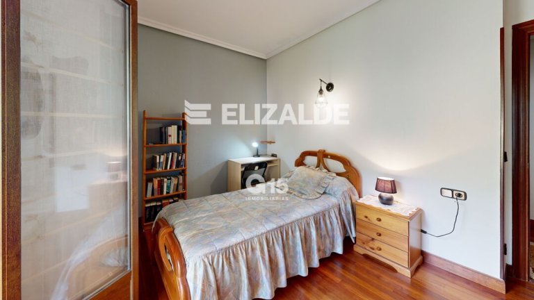 Foto 24 de PISO EN RODIL: 3hab, 2baños, terraza, vistas, raya garaje, trastero en bajo cubierta.