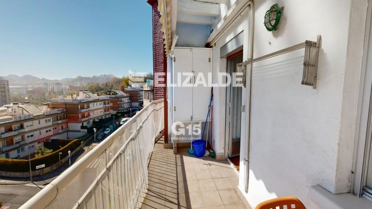 Foto 4 de ÁTICO CON TERRAZA VISTAS