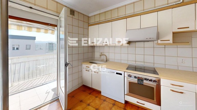 Foto 45 de ÁTICO CON TERRAZA VISTAS