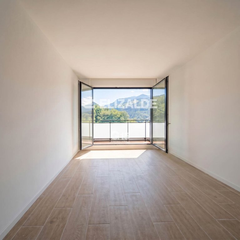 Foto 10 de VIVIENDA QUINTO D