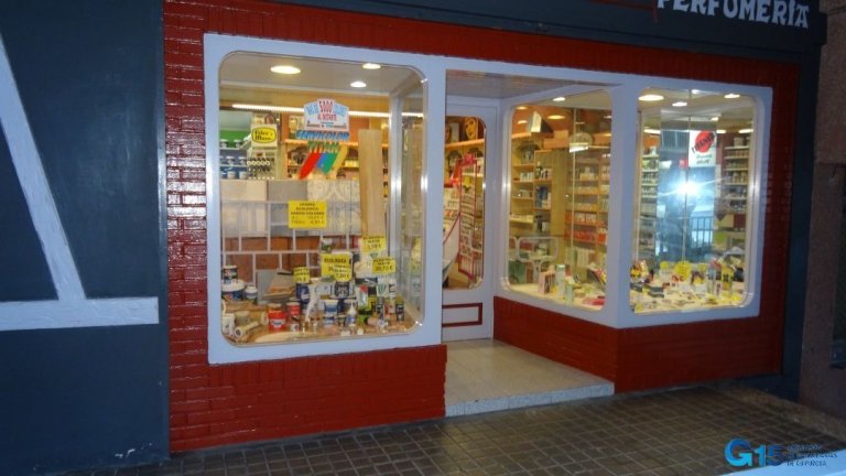 Foto 8 de LOCAL COMERCIAL EN CORREOS