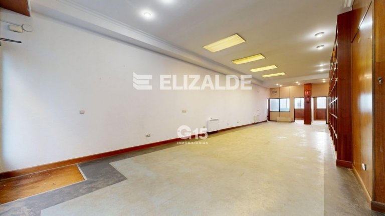 Foto 6 de LOCAL DE 150m² EN CALLE TOMAS GROS