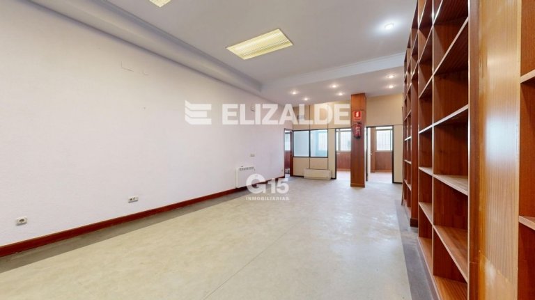 Foto 7 de LOCAL DE 150m² EN CALLE TOMAS GROS