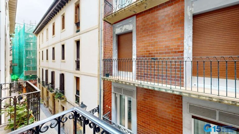 Foto 42 de Bonito piso exterior y soleado en Plaza Sarriegi Foto 42 de Bonito piso exterior y soleado en Plaza Sarriegi