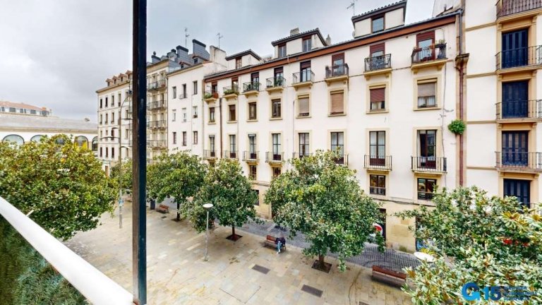 Foto 43 de Bonito piso exterior y soleado en Plaza Sarriegi Foto 43 de Bonito piso exterior y soleado en Plaza Sarriegi