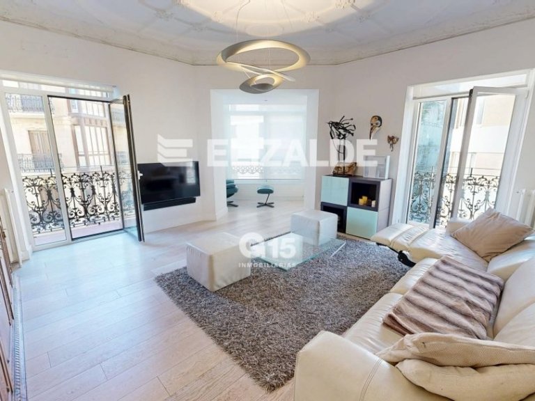 ESPECTACULAR PISO EN ESQUINA