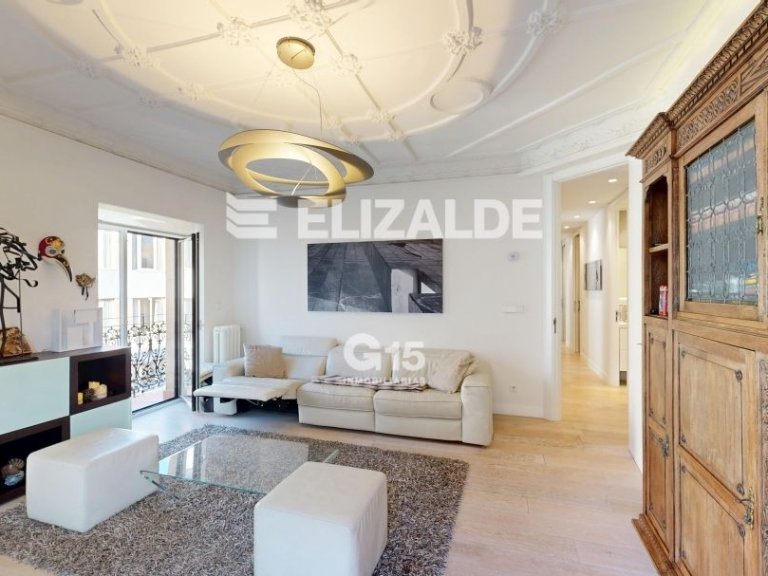 Foto 4 de ESPECTACULAR PISO EN ESQUINA