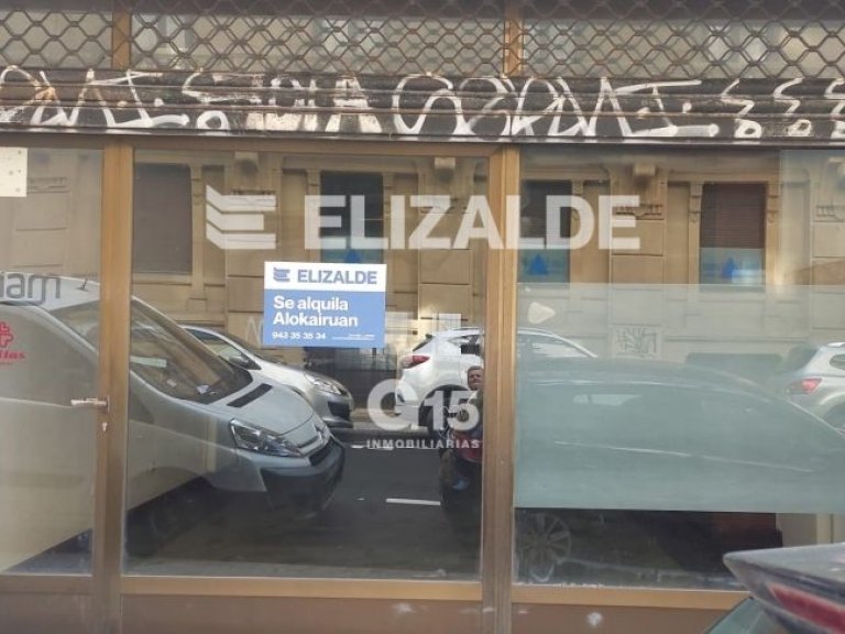 LOCAL DE 150m² EN CALLE TOMAS GROS