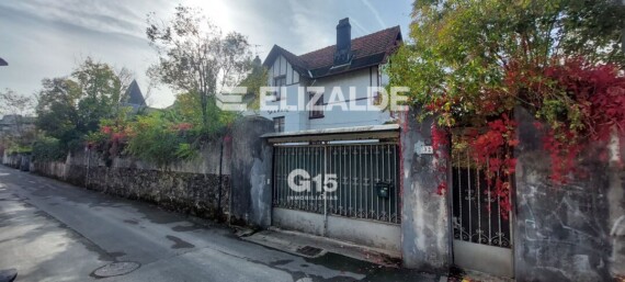CASA + TERRENO en CASERIO PARADA