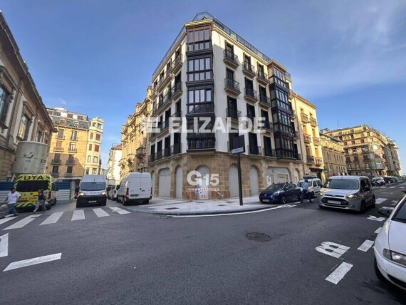 LOCAL COMERCIAL DE OBRA NUEVA  en la calle ALDAMAR con calle IÑIGO