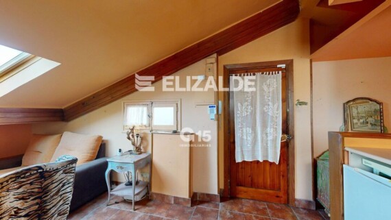 Apartamento abuhardillado en Lasarte