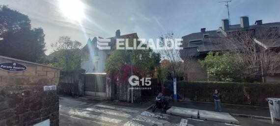 CASA + TERRENO en CASERIO PARADA