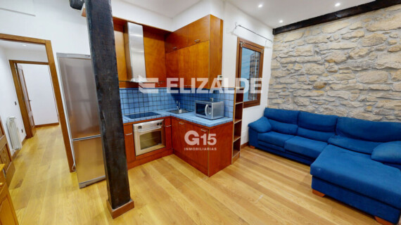 COQUETA VIVIENDA EN CALLE MATIA